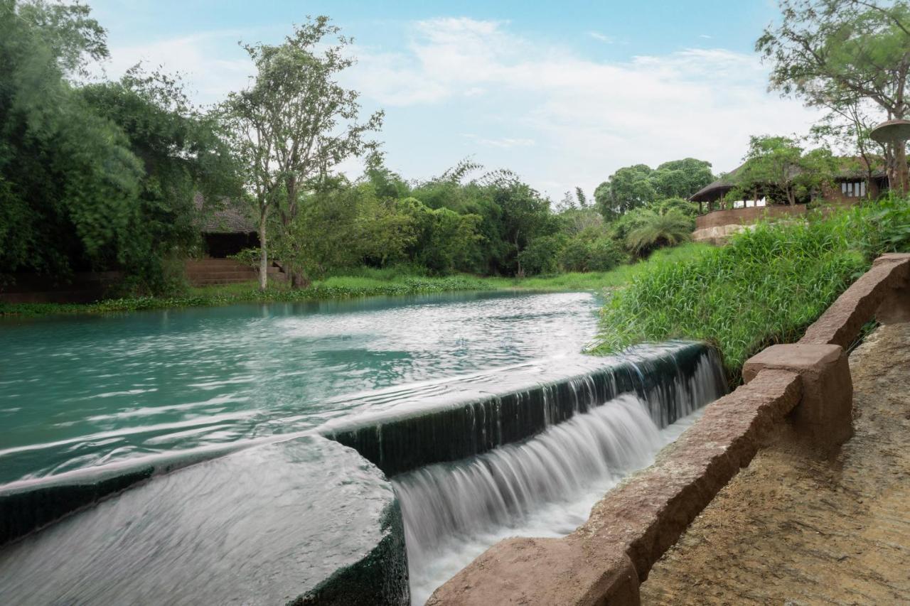 Hampi'S Whiskers Resort Buitenkant foto