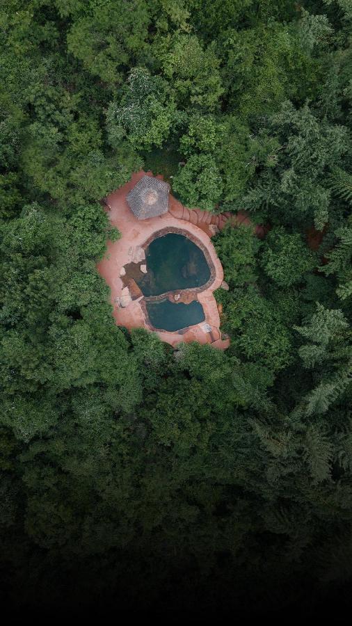 Hampi'S Whiskers Resort Buitenkant foto